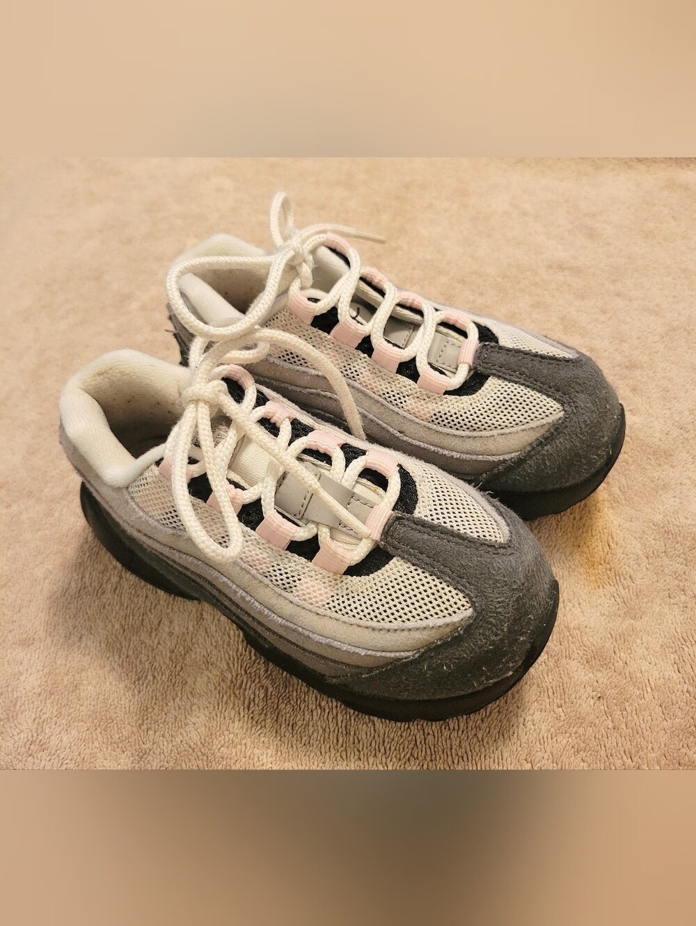 Nike Airmax Kids Gray and Pink Athletic Sneakers